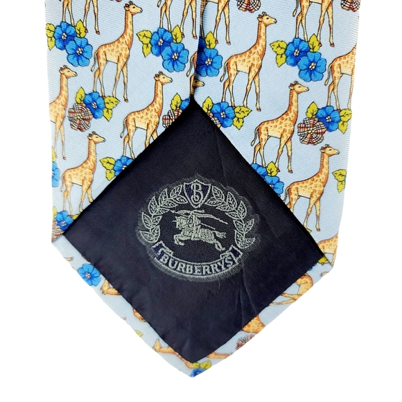 Burberry London Printed Silk Tie - Picture 3 of 4